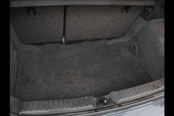 Seat Ibiza 1.0 TSI Style Intens | 76.600km NAP | Carplay | Trekhaak | Camera | Adaptive cruise | Climate control | Navigatie | Parkeerhulp | Bluetooth | Getint glas