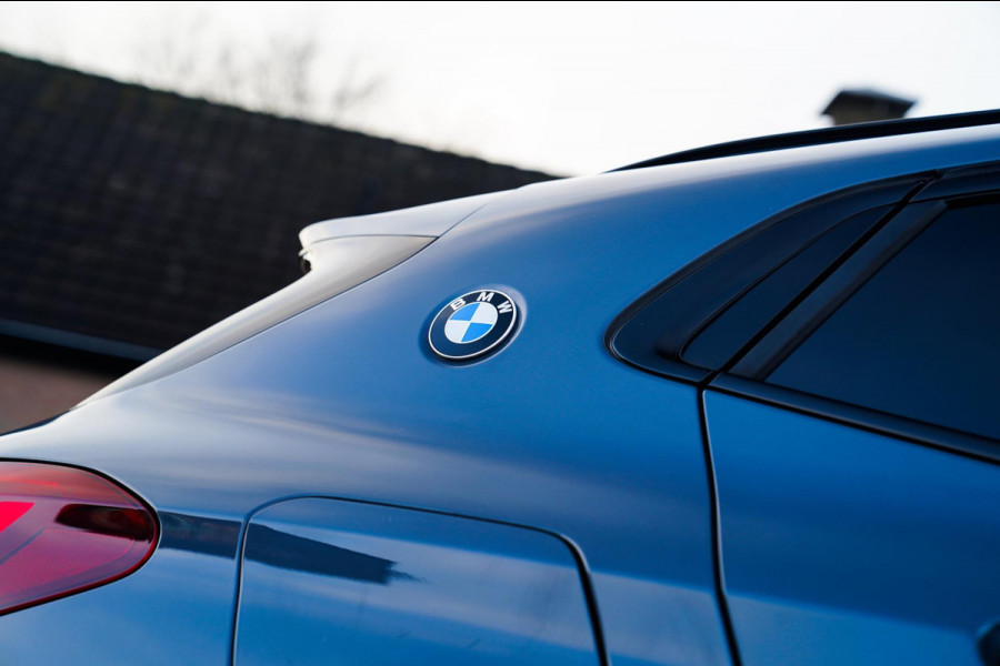 BMW X2 XDrive25e Business Edition Plus| Headup | Camera | Stoelverwarming | Pano