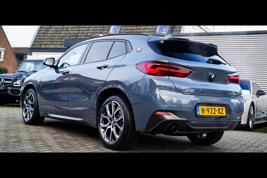 BMW X2 XDrive25e Business Edition Plus| Headup | Camera | Stoelverwarming | Pano