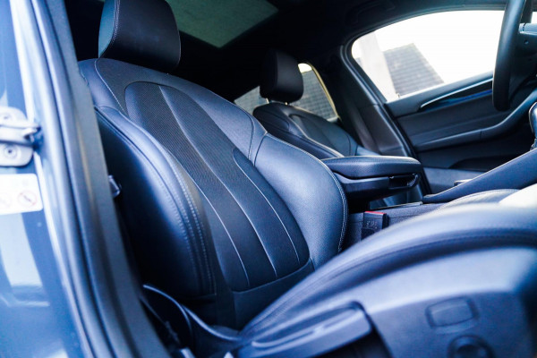 BMW X2 XDrive25e Business Edition Plus| Headup | Camera | Stoelverwarming | Pano