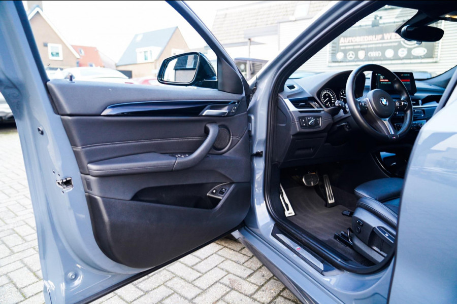 BMW X2 XDrive25e Business Edition Plus| Headup | Camera | Stoelverwarming | Pano