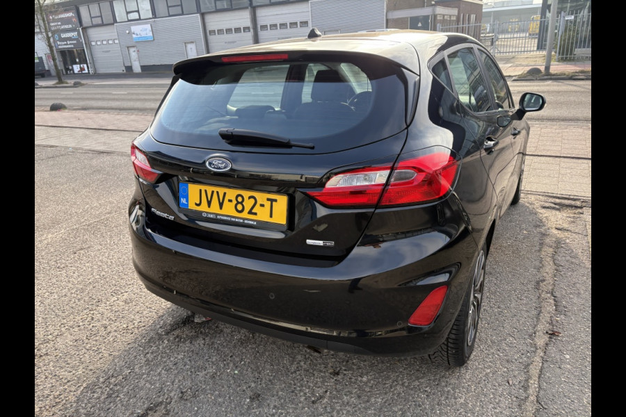Ford Fiesta 1.0 EcoBoost Hybrid Titanium