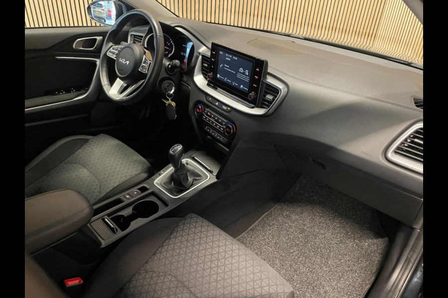 Kia Ceed Sportswagon 1.5 T-GDi DynamicLine|160PK|APPLE CARPLAY+ANDROID AUTO|STOEL+STUURVERW|CAMERA|CLIMA+CRUISE CTRL|1e EIG|IN.BTW