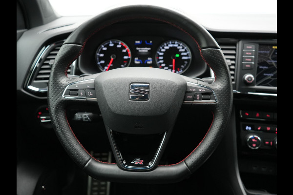 Seat Ateca 1.5 TSI FR DSG 150pk Dealer O.H. | Adaptive Cruise | Camera | Beats Audio | Alcantara Sportstoelen Verwarmd | 19"L.M | Apple Carplay | Sfeerverlichting | Keyless | Blis | Navigatie | DAB |