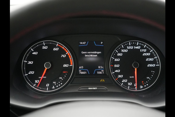 Seat Ateca 1.5 TSI FR DSG 150pk Dealer O.H. | Adaptive Cruise | Camera | Beats Audio | Alcantara Sportstoelen Verwarmd | 19"L.M | Apple Carplay | Sfeerverlichting | Keyless | Blis | Navigatie | DAB |