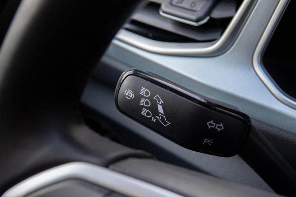 Volkswagen T-Roc 1.5 TSI Goal Edition PDC|Stoelverwarming|Carplay|Dodehoeksensor|ACC|LMV