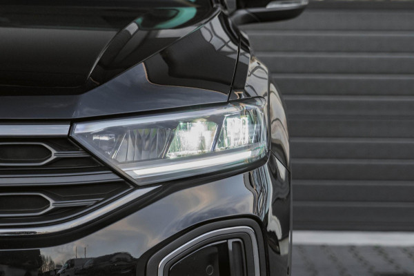 Volkswagen T-Roc 1.5 TSI Goal Edition PDC|Stoelverwarming|Carplay|Dodehoeksensor|ACC|LMV