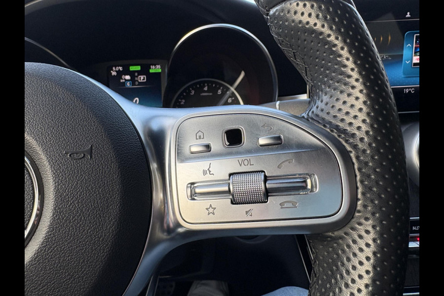 Mercedes-Benz C-Klasse Estate 300e T AMG Line 320pk PHEV | Stoelverwarming | Bestuurdersstoel Met Geheugen | Winterset |