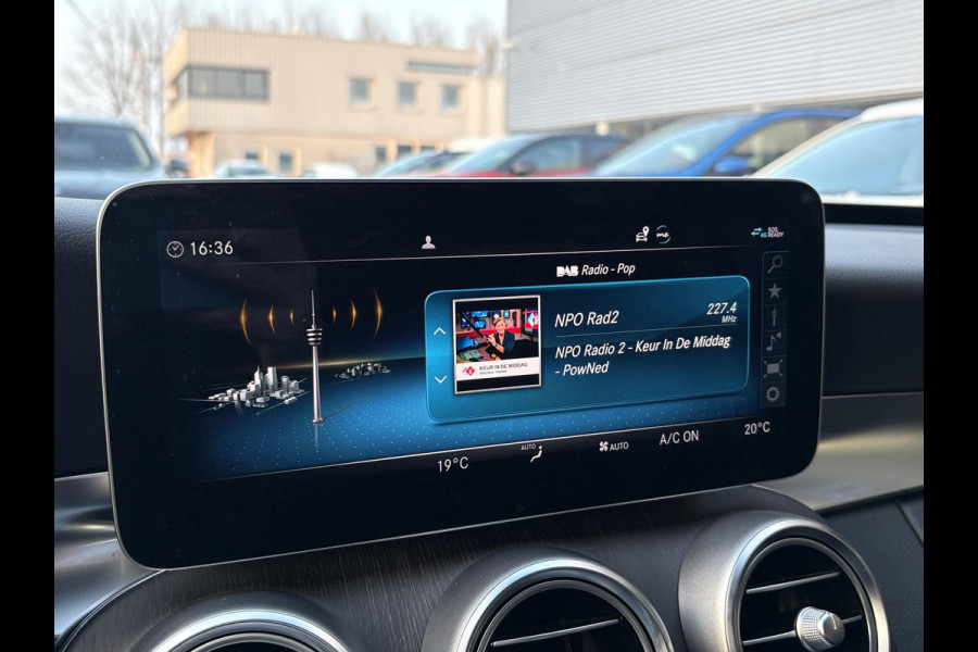 Mercedes-Benz C-Klasse Estate 300e T AMG Line 320pk PHEV | Stoelverwarming | Bestuurdersstoel Met Geheugen | Winterset |