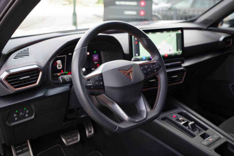 CUPRA Formentor 1.4 e-Hybrid 245 PK VZ Copper Edition PHEV, Adap. Cruise Control, Carplay, Camera