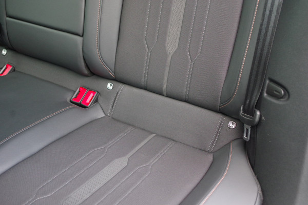 CUPRA Formentor 1.4 e-Hybrid 245 PK VZ Copper Edition PHEV, Adap. Cruise Control, Carplay, Camera