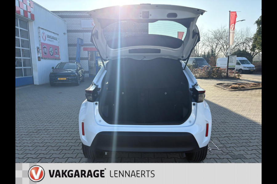 Toyota Yaris Cross 1.5 Hybrid 115 First Edition Automaat (BOVAG/RIJKLAARPRIJS)