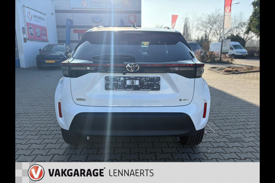 Toyota Yaris Cross 1.5 Hybrid 115 First Edition Automaat (BOVAG/RIJKLAARPRIJS)