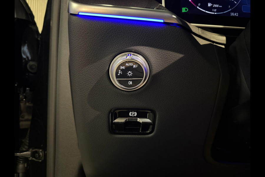 Mercedes-Benz GLC Coupé 300e 4 Matic AMG STYLING-PANORAMA-TREKHAAK-BURMESTER-ACC-COMPLEET