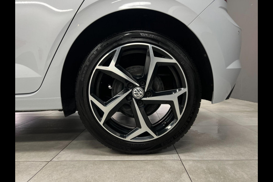 Volkswagen Polo 1.0 TSI Beats | Clima | Cruise| Carplay|Cam|