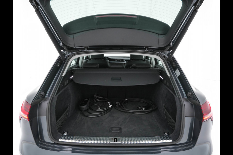 Audi e-tron 55 quattro Advanced edition Plus 95 kWh (3-Fase-11 kW) {SOH-93%} (INCL-BTW) Aut.*HEATPUMP | LEATHER | ADAPTIVE-CRUISE | FULL-LED | DIGI-COCKPIT | KEYLESS | MEMORY-PACK | CAMERA | NAVI-FULLMAP | SHIFTPADDLES | DAB+ | HEATED-COMFORTSEATS | DRIVE-SELECT | 20'