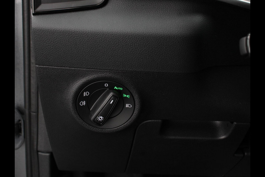 Škoda Karoq 1.5 TSI 150pk DSG ACT Selection | Navigatie | Apple Carplay/Android Auto | Camera | Parkeer sensoren | Adaptive Cruise Control | Lichtmetalen Velgen | Digitale Cockpit