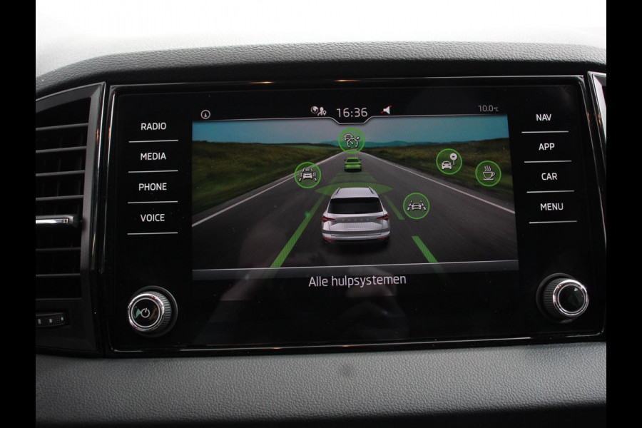 Škoda Karoq 1.5 TSI 150pk DSG ACT Selection | Navigatie | Apple Carplay/Android Auto | Camera | Parkeer sensoren | Adaptive Cruise Control | Lichtmetalen Velgen | Digitale Cockpit