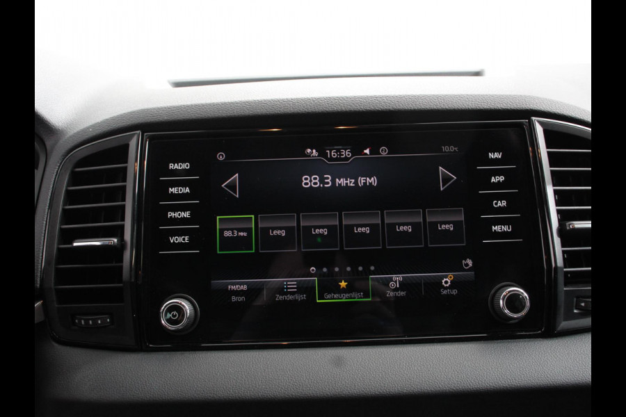 Škoda Karoq 1.5 TSI 150pk DSG ACT Selection | Navigatie | Apple Carplay/Android Auto | Camera | Parkeer sensoren | Adaptive Cruise Control | Lichtmetalen Velgen | Digitale Cockpit