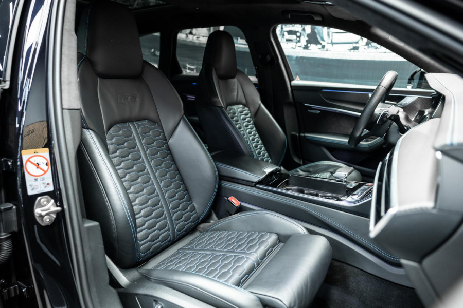 Audi A6 Avant RS 6 TFSI quattro | Audi Exclusive | Eventuri | Keramisch | B/O 3D | Pano |