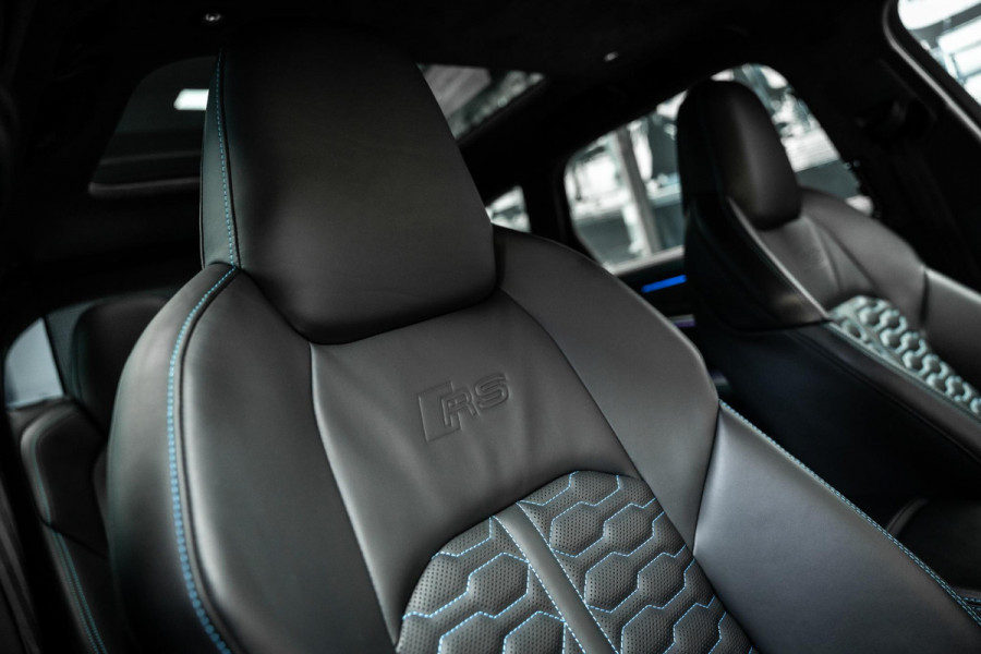 Audi A6 Avant RS 6 TFSI quattro | Audi Exclusive | Eventuri | Keramisch | B/O 3D | Pano |