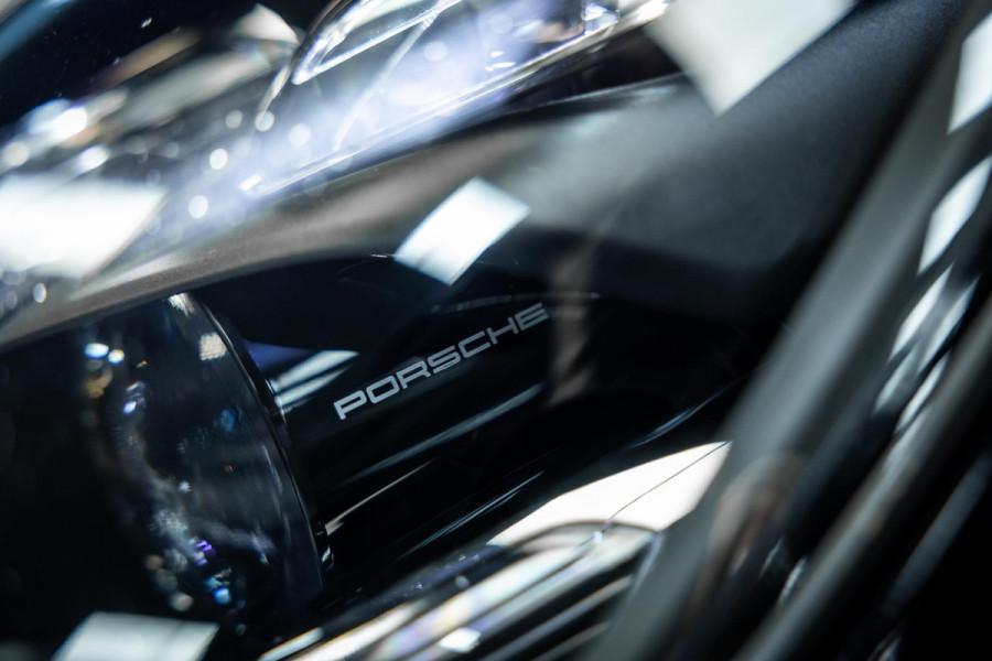 Porsche Panamera 2.9 4 E-Hybrid 10 Years Edition | Sport Chrono | Sportuitlaat | Bose | Luchtvering | Stoelverwarming |