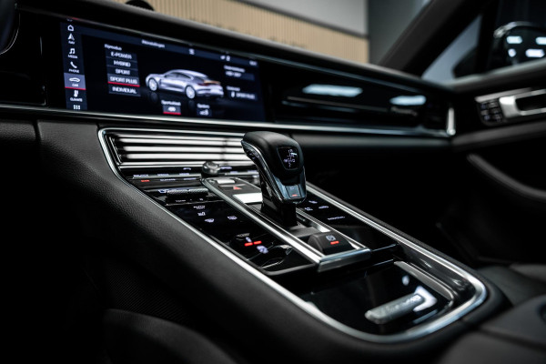 Porsche Panamera 2.9 4 E-Hybrid 10 Years Edition | Sport Chrono | Sportuitlaat | Bose | Luchtvering | Stoelverwarming |