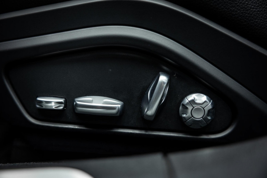 Porsche Panamera 2.9 4 E-Hybrid 10 Years Edition | Sport Chrono | Sportuitlaat | Bose | Luchtvering | Stoelverwarming |