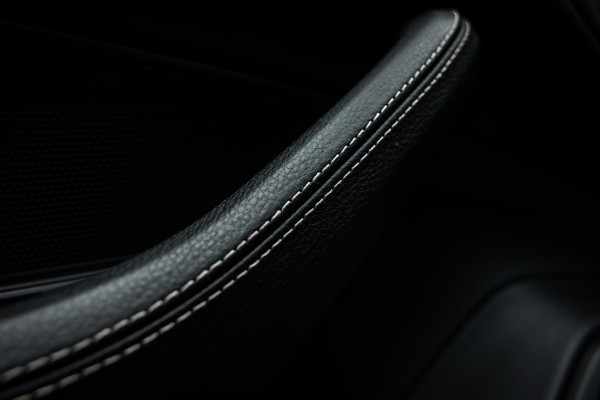 Porsche Panamera 2.9 4 E-Hybrid 10 Years Edition | Sport Chrono | Sportuitlaat | Bose | Luchtvering | Stoelverwarming |