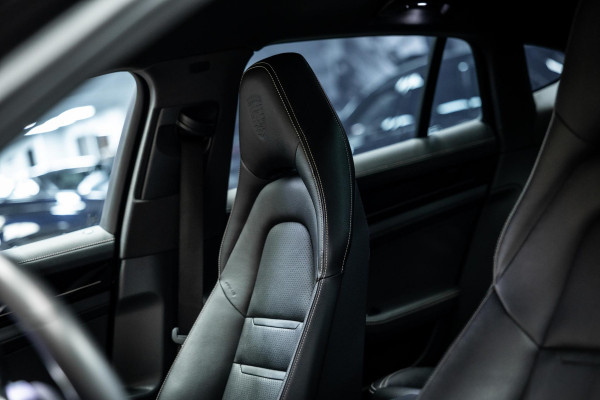 Porsche Panamera 2.9 4 E-Hybrid 10 Years Edition | Sport Chrono | Sportuitlaat | Bose | Luchtvering | Stoelverwarming |