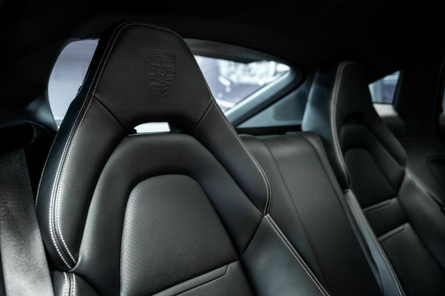 Porsche Panamera 2.9 4 E-Hybrid 10 Years Edition | Sport Chrono | Sportuitlaat | Bose | Luchtvering | Stoelverwarming |