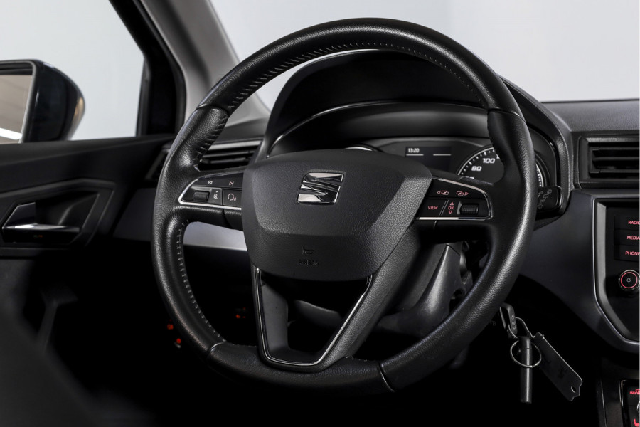 Seat Arona 1.0 TSI 95 PK Style | Cruise | Stoelverw. | App. Connect | ECC | Trekhaak | LM 16" |