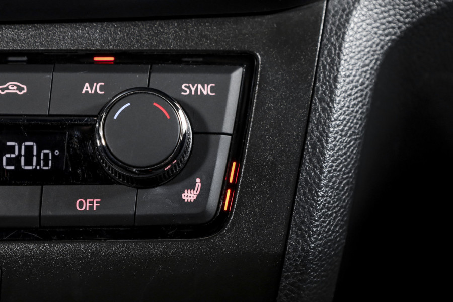 Seat Arona 1.0 TSI 95 PK Style | Cruise | Stoelverw. | App. Connect | ECC | Trekhaak | LM 16" |