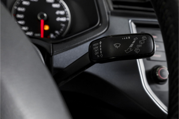 Seat Arona 1.0 TSI 95 PK Style | Cruise | Stoelverw. | App. Connect | ECC | Trekhaak | LM 16" |