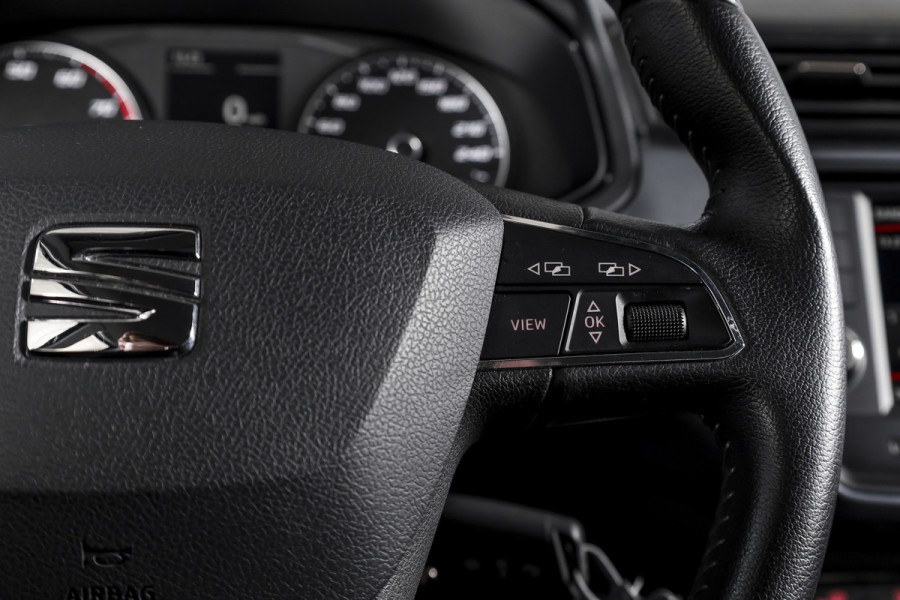 Seat Arona 1.0 TSI 95 PK Style | Cruise | Stoelverw. | App. Connect | ECC | Trekhaak | LM 16" |