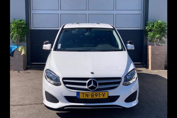 Mercedes-Benz B-Klasse 220 AUTOMAAT Apk 01-2027 / AIRCO / EURO 6 / BLUETOOTH / NAP /