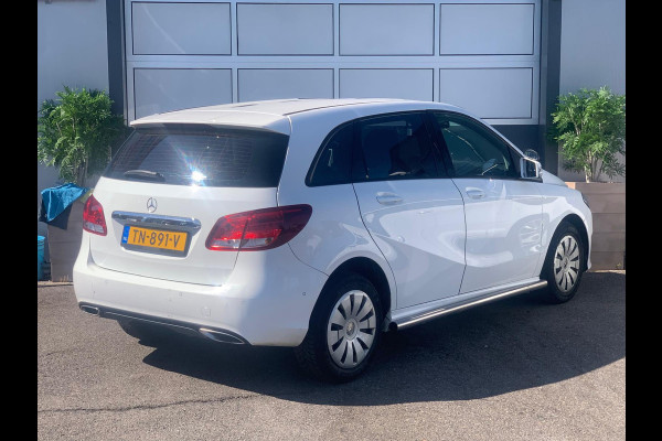 Mercedes-Benz B-Klasse 220 AUTOMAAT Apk 01-2027 / AIRCO / EURO 6 / BLUETOOTH / NAP /