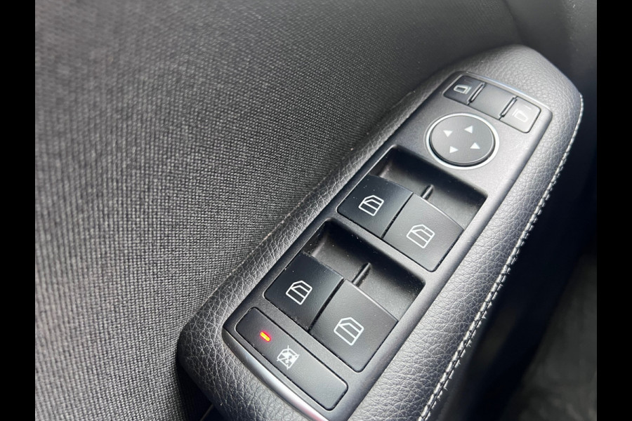 Mercedes-Benz B-Klasse 220 AUTOMAAT Apk 01-2027 / AIRCO / EURO 6 / BLUETOOTH / NAP /