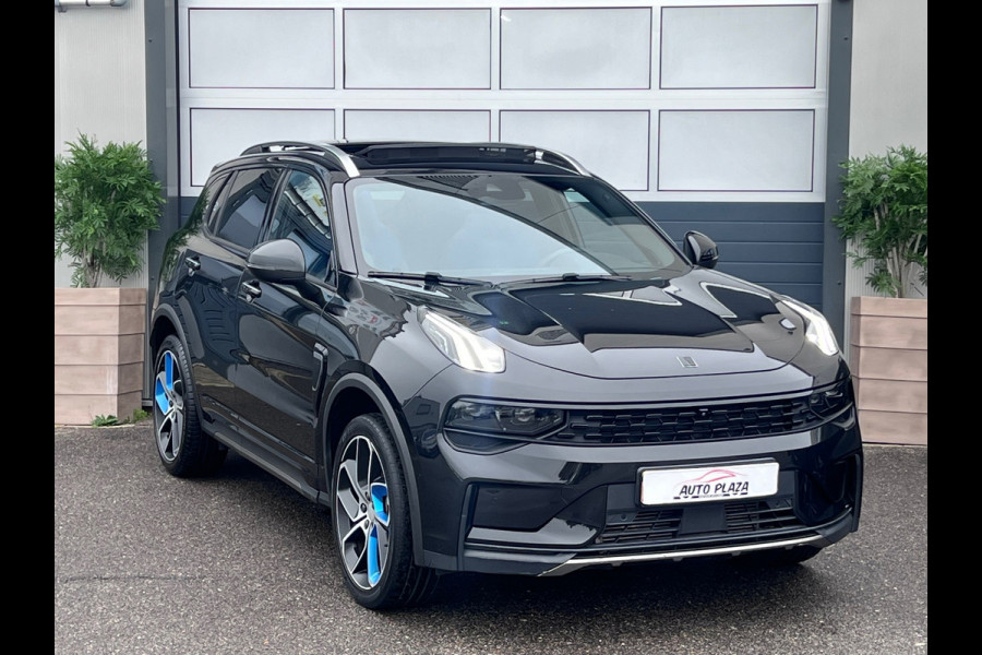 Lynk & Co 01 1.5 | BLACK EDITION | 360 CAMERA | PANO | GARATIE | CARPLAY | NAVI | INRUIL MOGELIJK