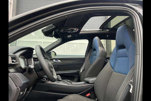 Lynk & Co 01 1.5 | BLACK EDITION | 360 CAMERA | PANO | GARATIE | CARPLAY | NAVI | INRUIL MOGELIJK