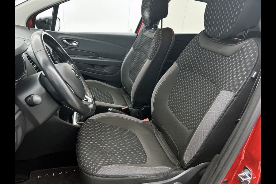 Renault Captur 90PK TCe Intens | CAMERA | 1e EIGENAAR | NAVI