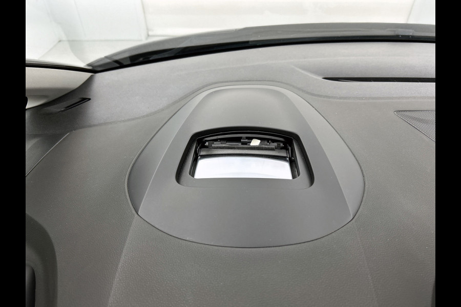 Renault Grand Scénic 1.3 TCe Bose 7p. (Goed OnderH, Panorama, Head-up, Navi, Trekhaak, Parkeersensoren, StoelV, Cruise Con, Etc)