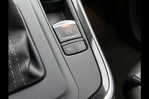 Renault Grand Scénic 1.3 TCe Bose 7p. (Goed OnderH, Panorama, Head-up, Navi, Trekhaak, Parkeersensoren, StoelV, Cruise Con, Etc)