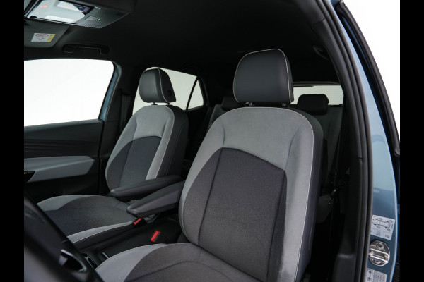 Volkswagen ID.3 Business 58 kWh [ 3-Fase-11kW ] {SOH-87%} (INCL-BTW)  *FULL-LED | AMBIENTLIGHT | KEYLESS | NAVI-FULLMAP | DAB | CARPLAY | CCS-FASTLOADER | CAMERA | HEATED-COMFORTSEATS | DAB+ | DIGI-COCKPIT | ECC | PRIVACYGLASS | PDC | 18''ALU*