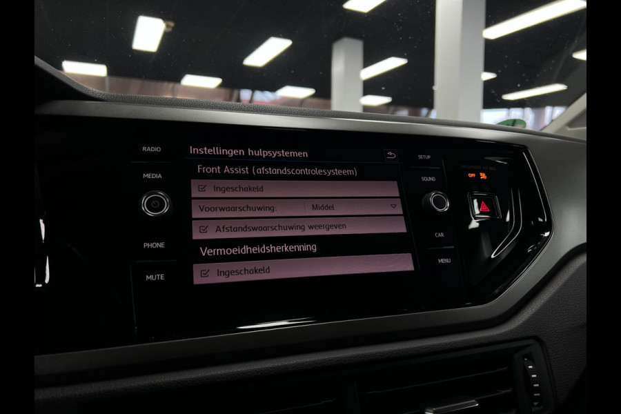 Volkswagen Polo 1.0 TSI | DSG | Clima | Stoelverwarm. | PDC|