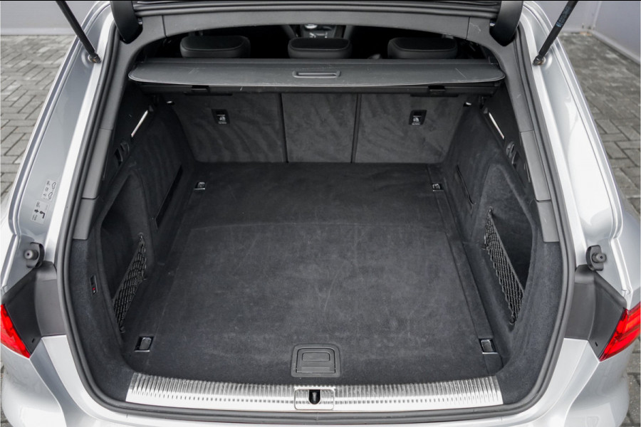 Audi A4 Avant 3.0 TFSI S4 quattro Pro Line+ Pano S-Sportstoel Trekhaak Standkachel