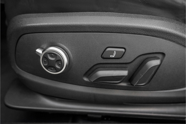 Audi A4 Avant 3.0 TFSI S4 quattro Pro Line+ Pano S-Sportstoel Trekhaak Standkachel