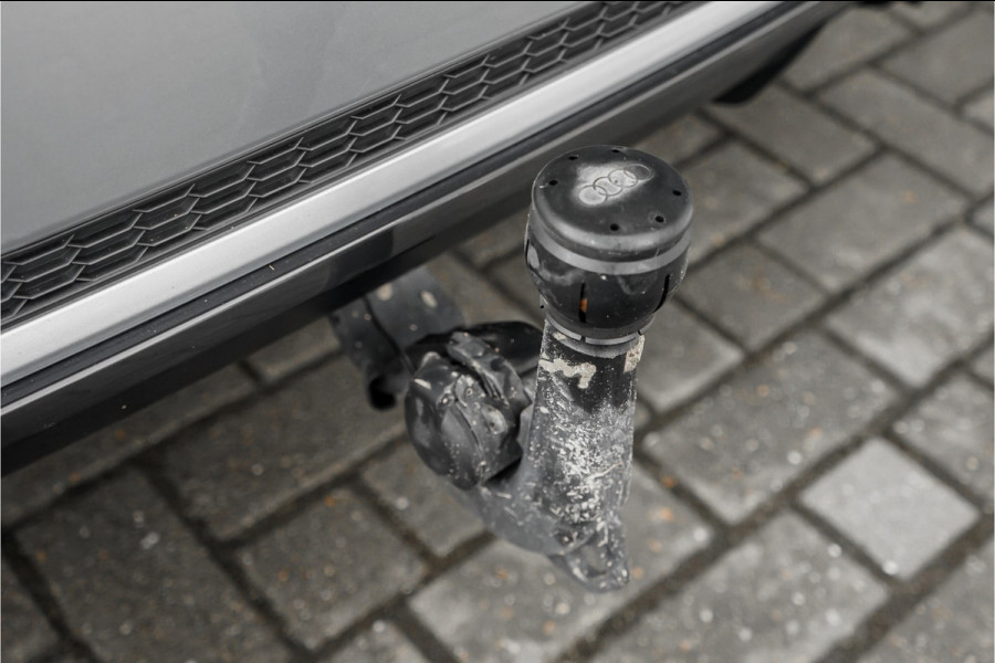 Audi A4 Avant 3.0 TFSI S4 quattro Pro Line+ Pano S-Sportstoel Trekhaak Standkachel