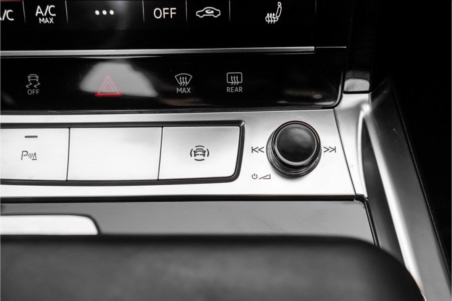 Audi e-tron e-tron 50 Quattro Launch Ed Advanced 71 kWh Pano Leder ACC 20"