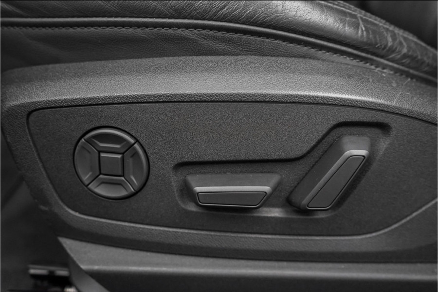 Audi e-tron e-tron 50 Quattro Launch Ed Advanced 71 kWh Pano Leder ACC 20"